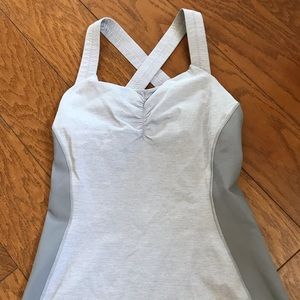 Lululemon gray tank